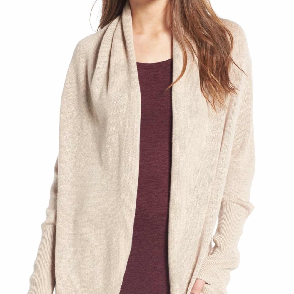 Nordstrom Leith Easy Circle Hem Cardigan